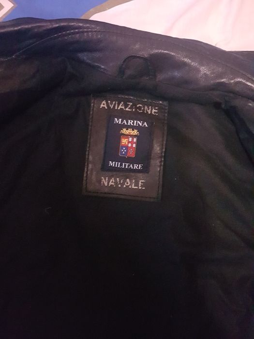 Продам  кожанную куртку MARINA MELLITARE бомбер (пилот)