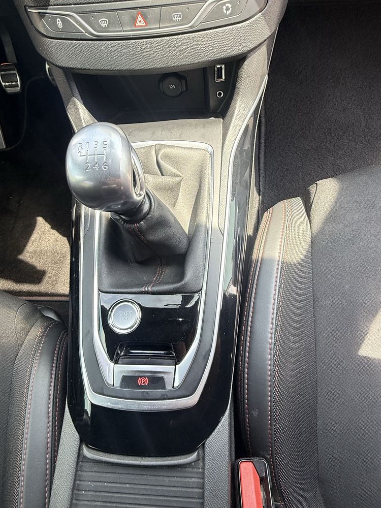 Peugeot 308 gtline full extras