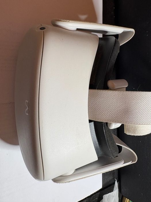 Meta Oculus Quest 2 - Óculos VR 128GB