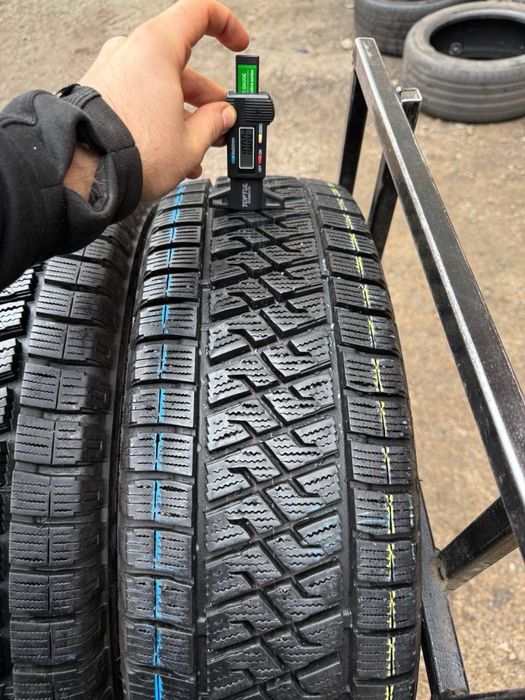 Шины БУ 215 65 R 16 C lassa wintus комплетк грузовая зима