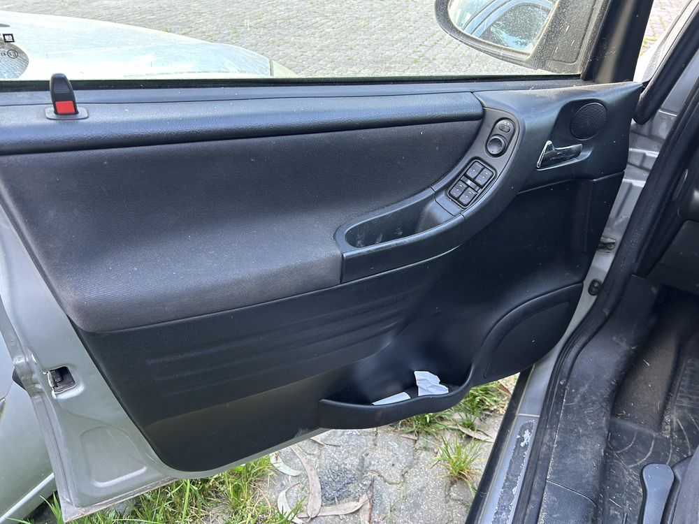 Opel zafira A Peças