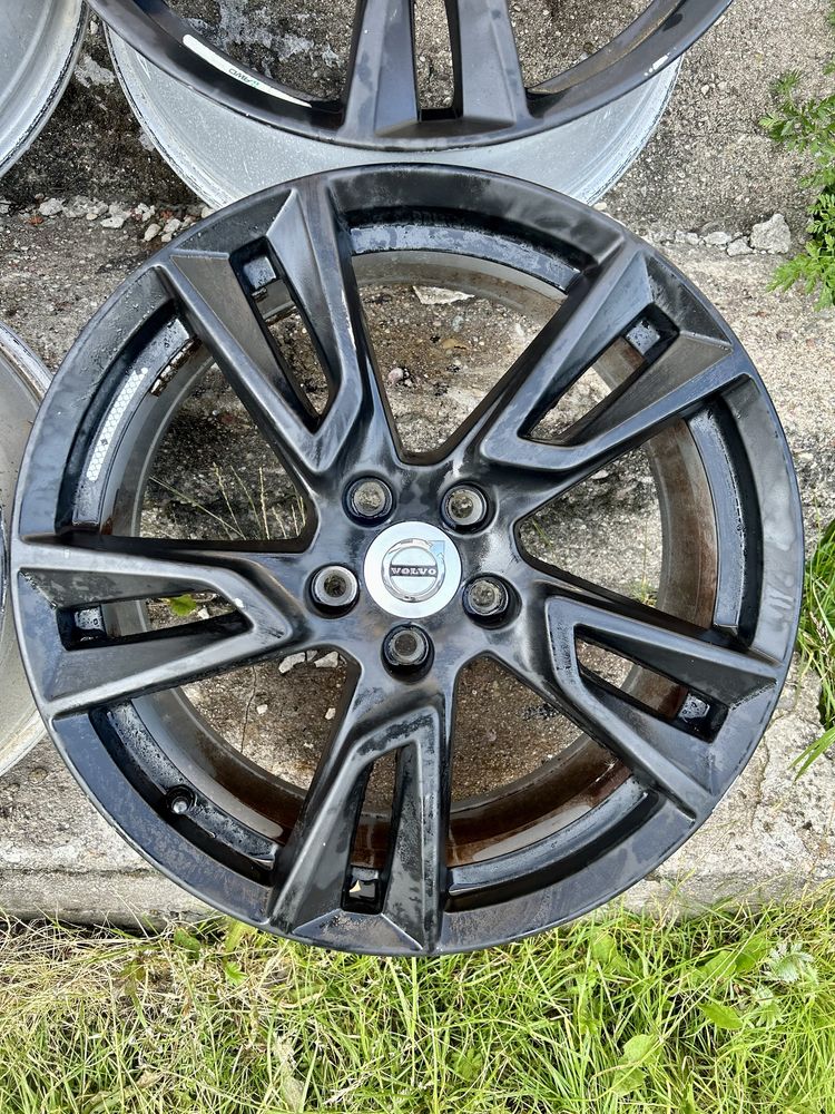 Alufelgi Volvo XC60, XC40, S60, S90, V60 7,5jx18 5x108 ET 50,5 WYSYŁKA