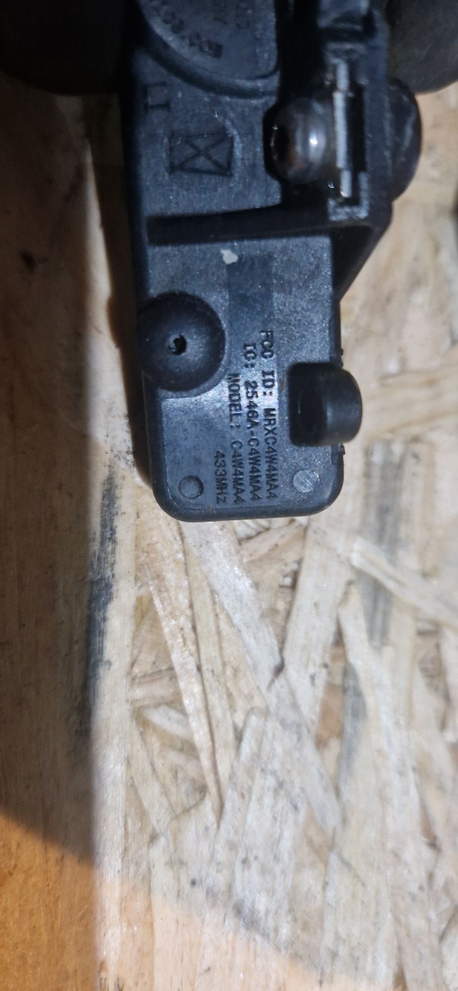 Czujniki ciśnienia TPMS Fiat 500, Dodge RAM,Chrysler C4W4MA4