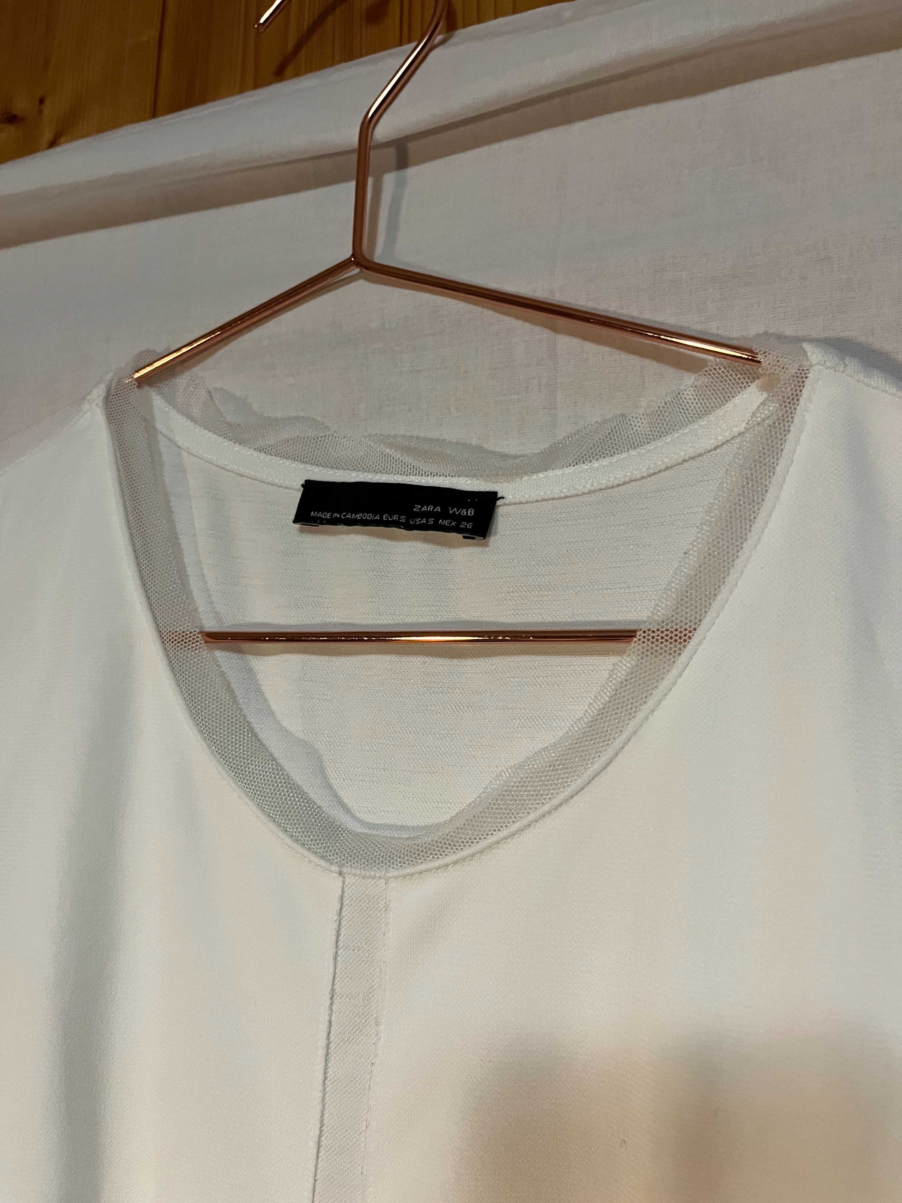 Top Branco ZARA (detalhe na gola)