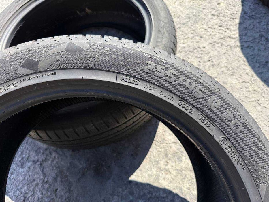 Шини зима 255/45/R20 Vredestein