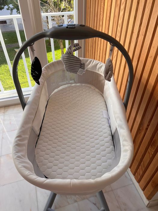 Chicco Baby Hug 4 Em 1 + Colchão Ecos Kid