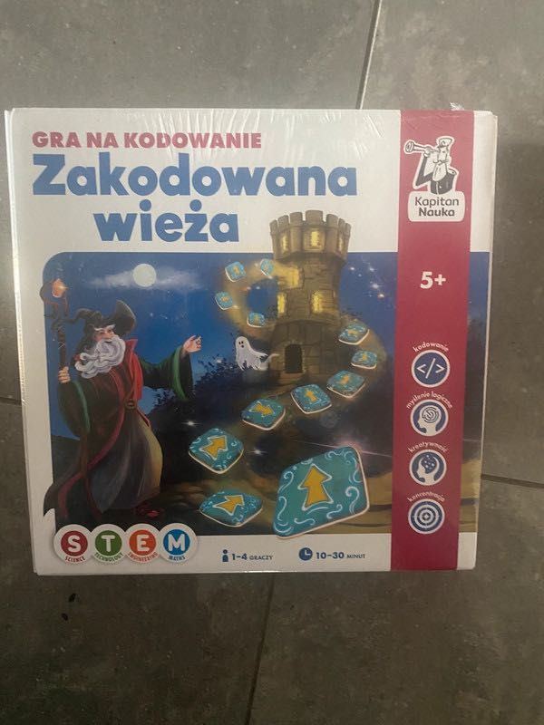 Gra wieża w folii