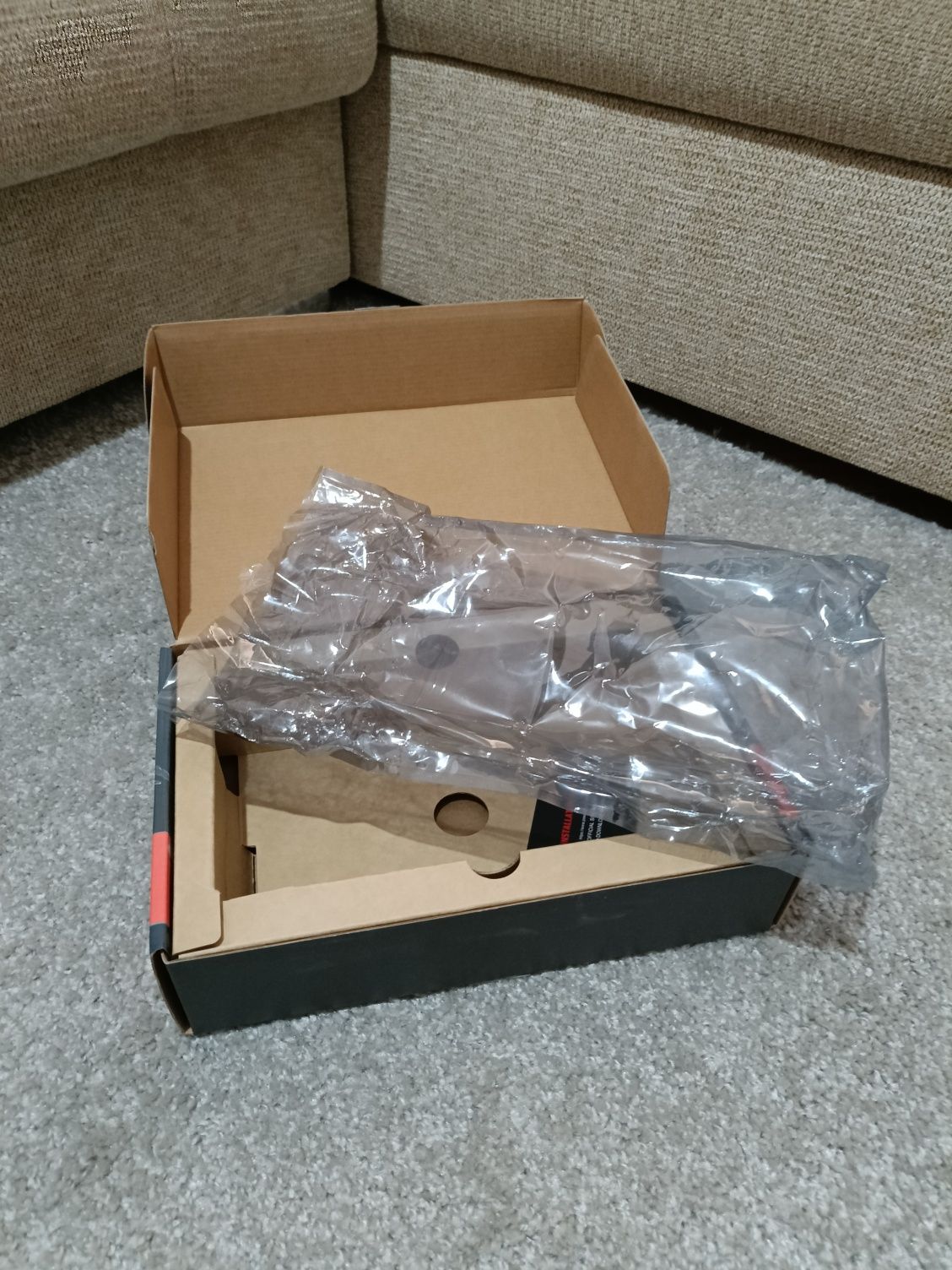 Caixa GPU HellBound PowerColor Rx6600