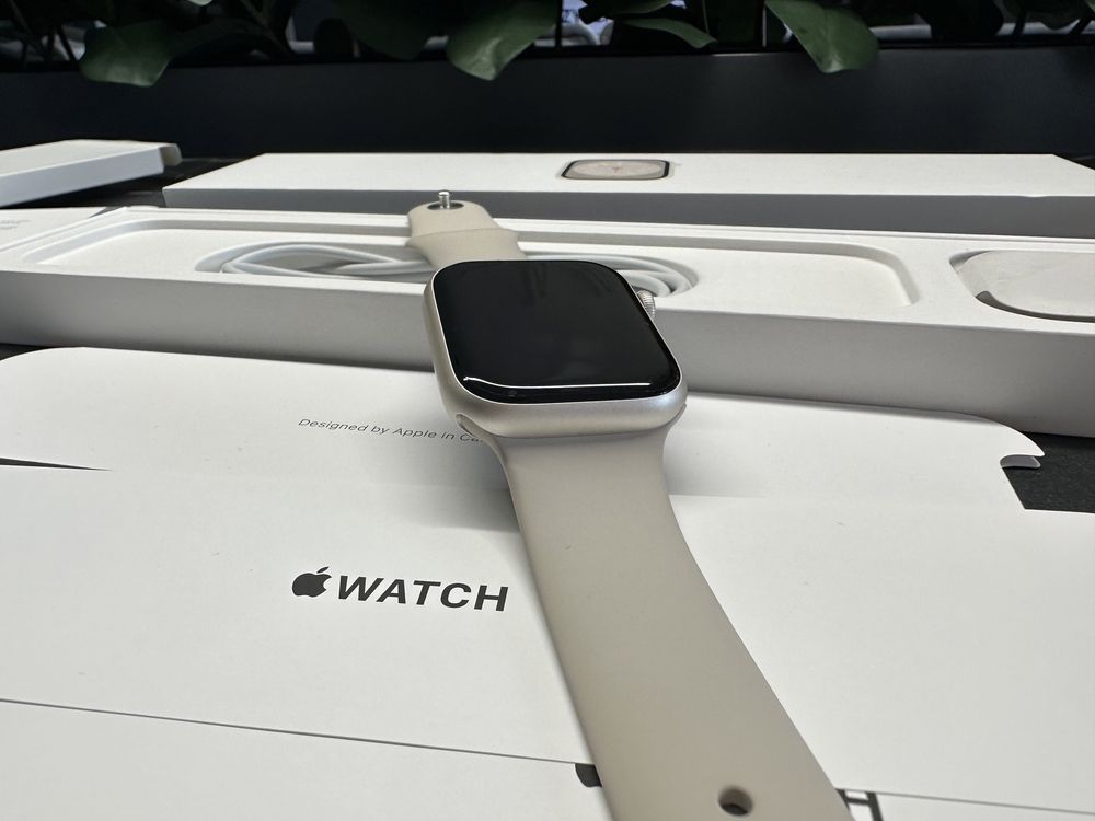 Apple Watch 8 45mm Cellular Księżycowa Poświata Gwarancja