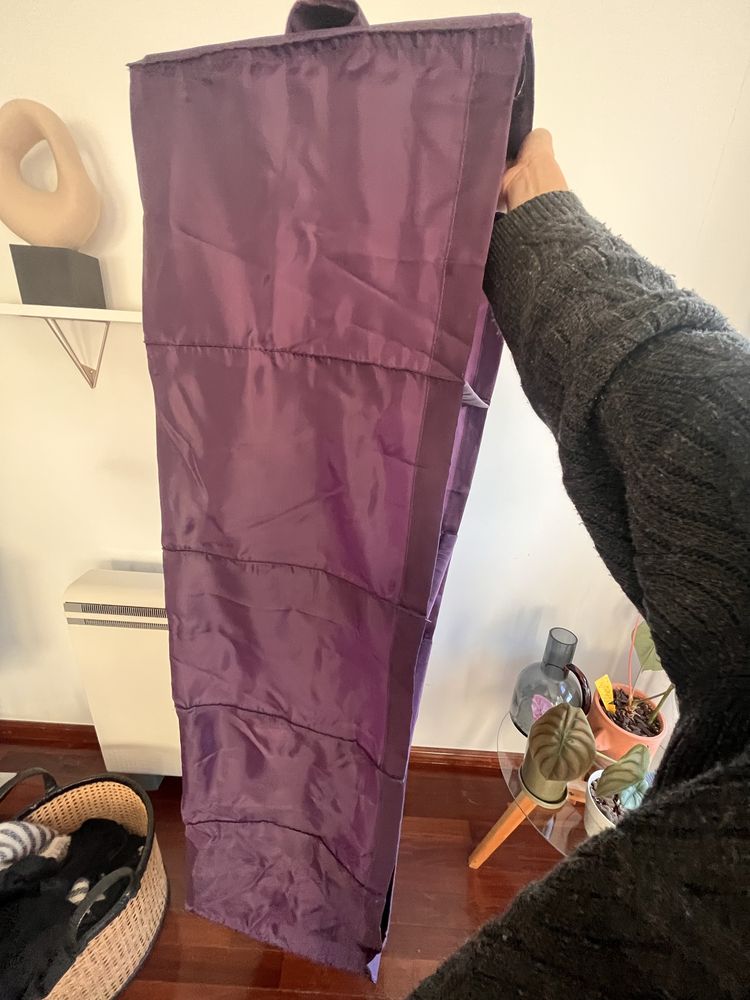 Arrumação de guarda-roupa IKEA