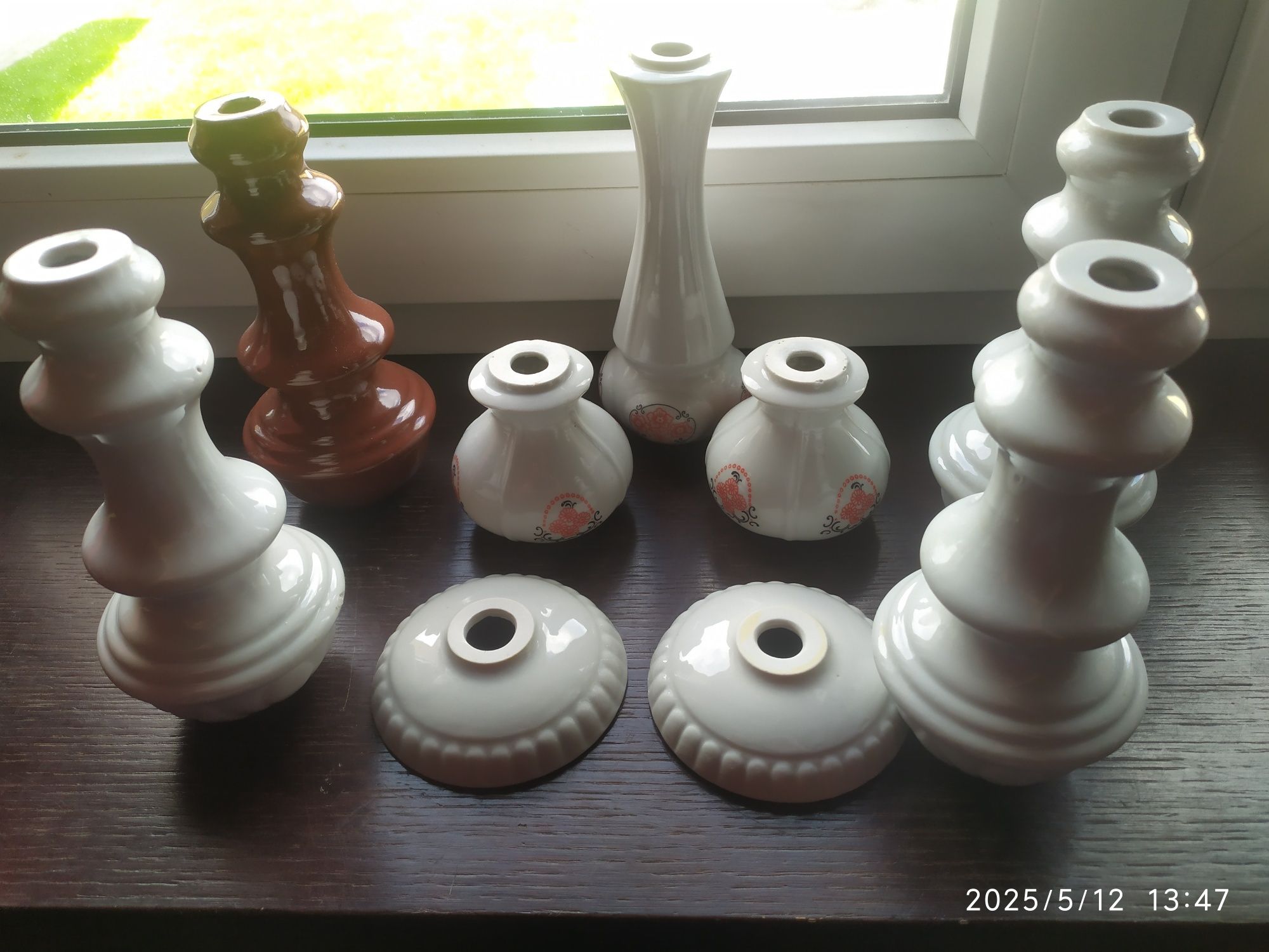 Części starych lamp z prl