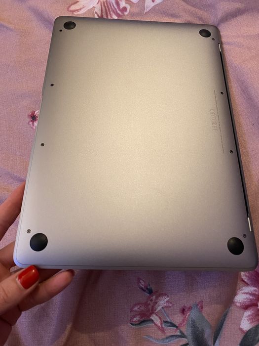 MacBook 12 inch.