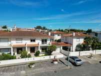 Moradia T4 em Vila de Prado