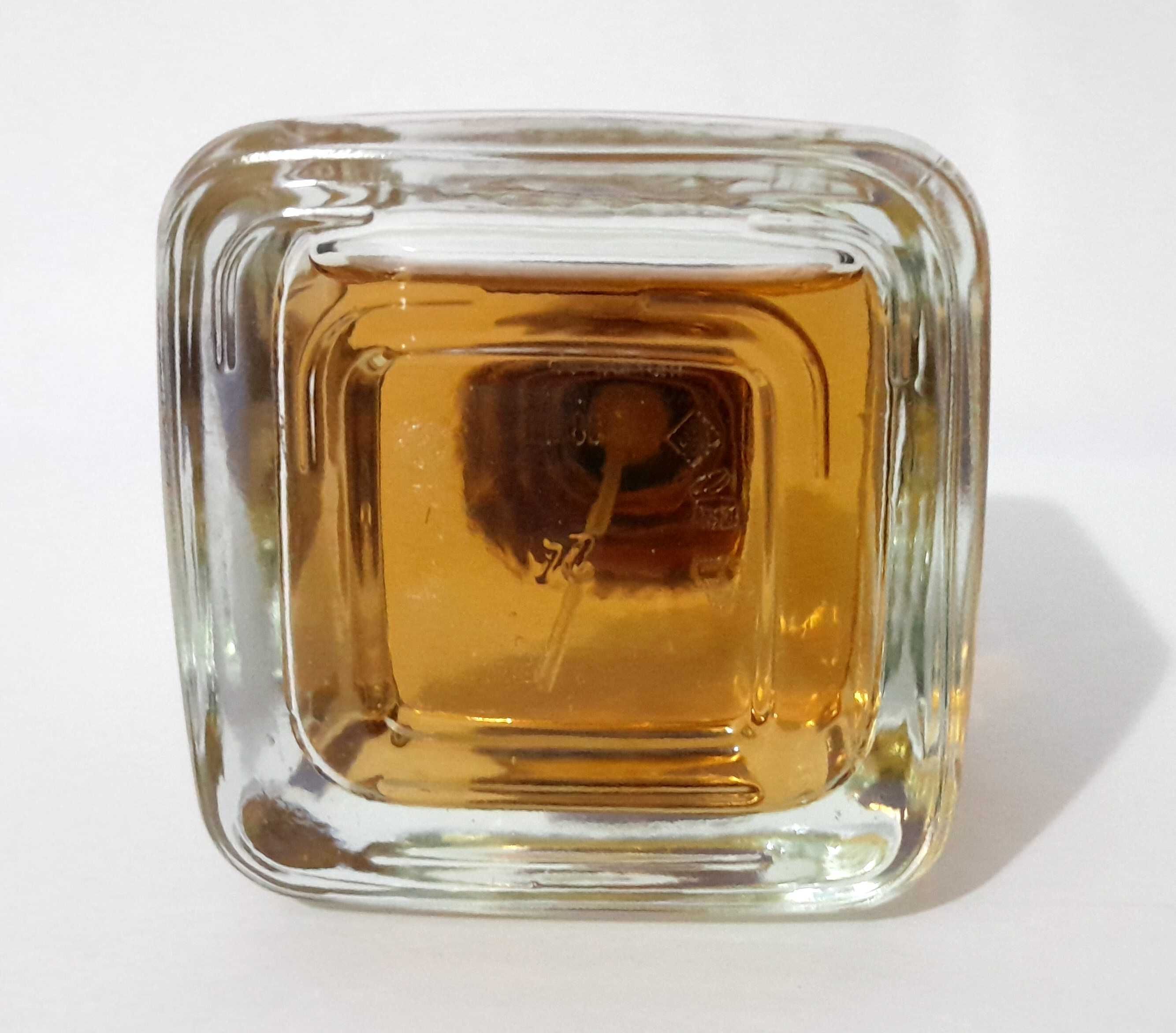 Perfume "Gardenia" 100ml da Zara para senhora (usado)