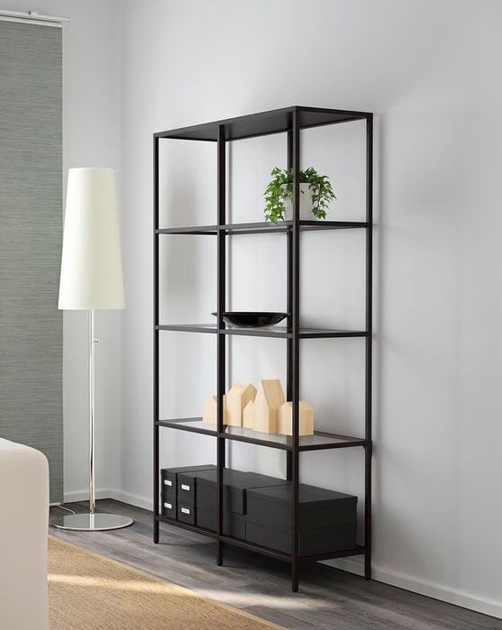 Regał IKEA czarny