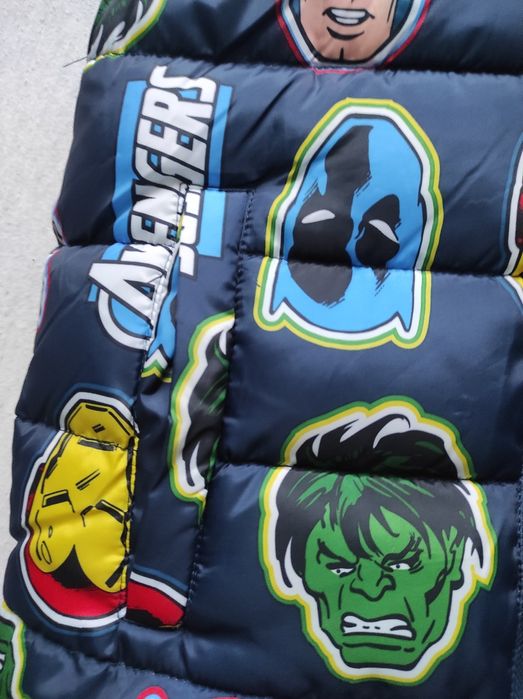 Bezrękawnik chłopięcy Marvel rozmiar 122