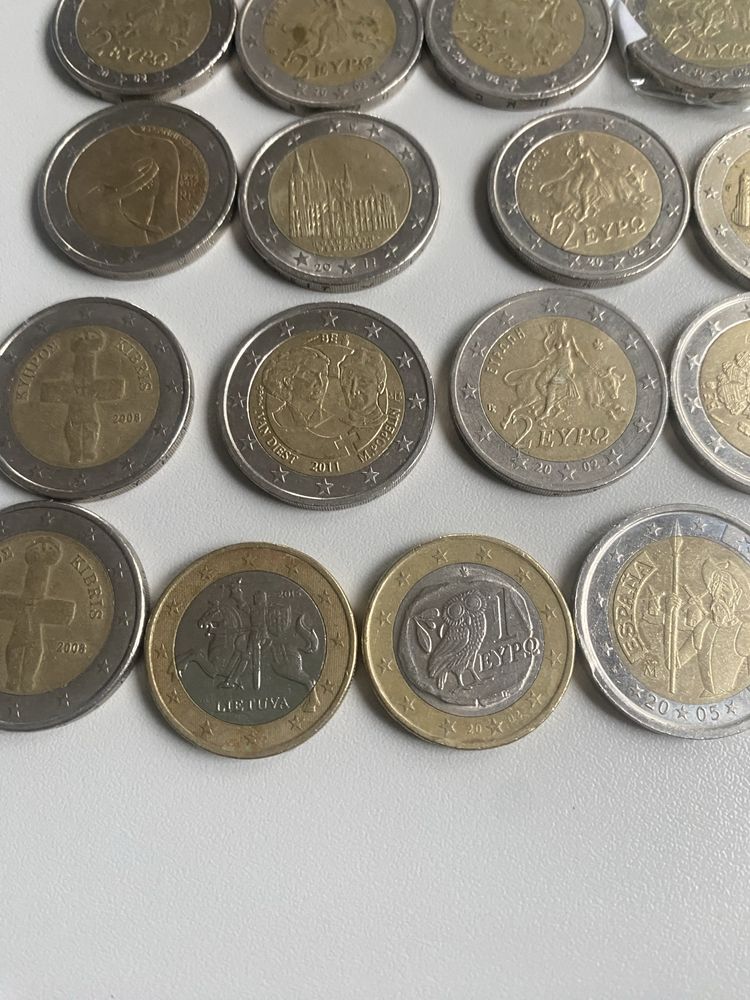 Moedas para colecao de 2€
