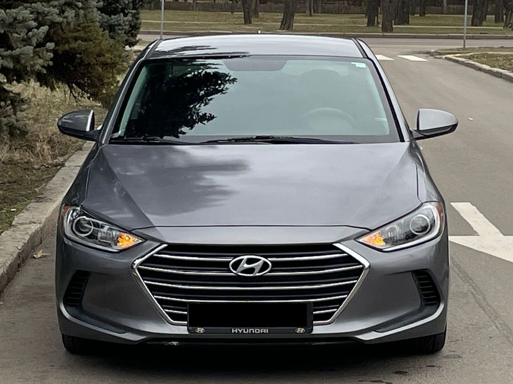 Hyundai Elantra 2018