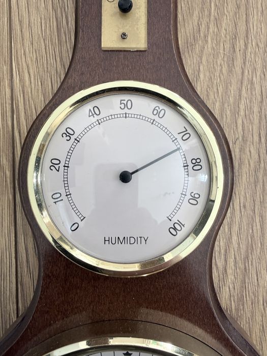 Stacja pogodowa, barometr, higrometr, termometr, zegar