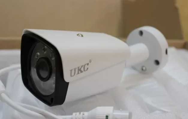Комплект видеонаблюдения 4 камер WiFi, для офиса, дома и дачи
