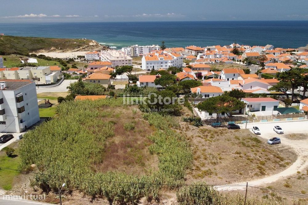Terreno Praia das Maçãs