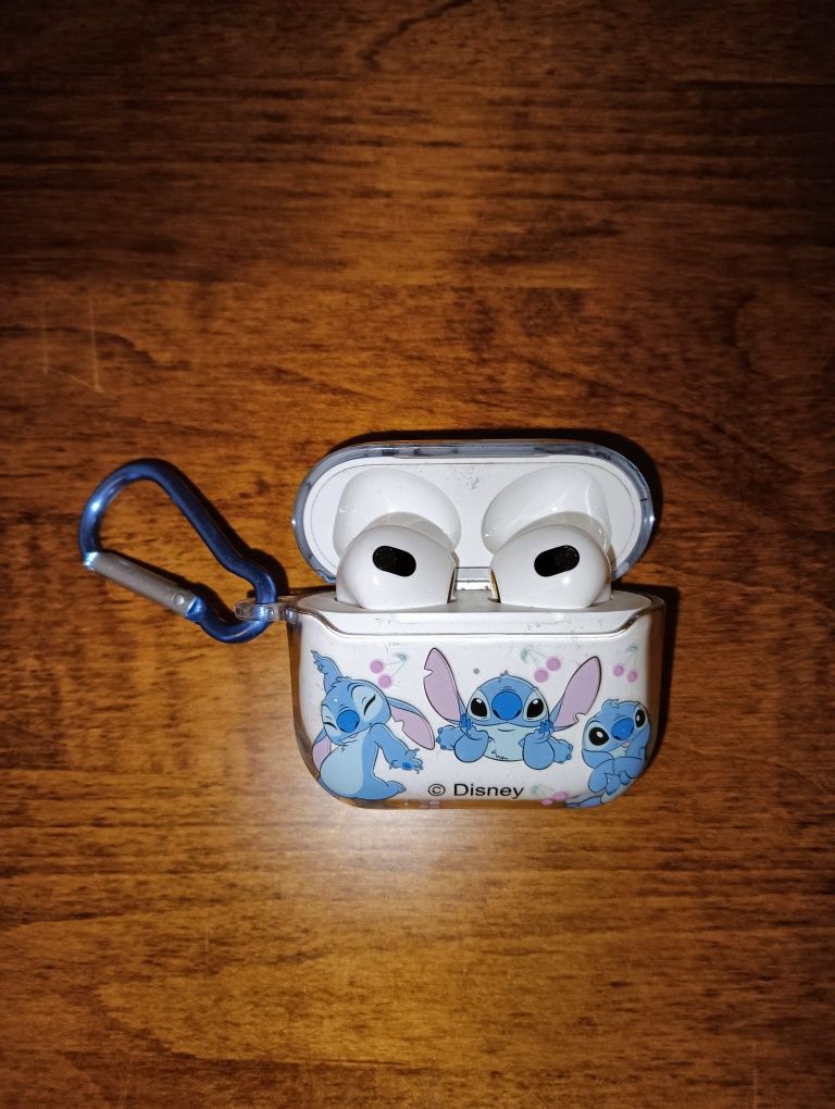 AirPods 4 semi-novos