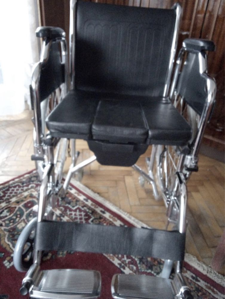 Инвалидная коляска