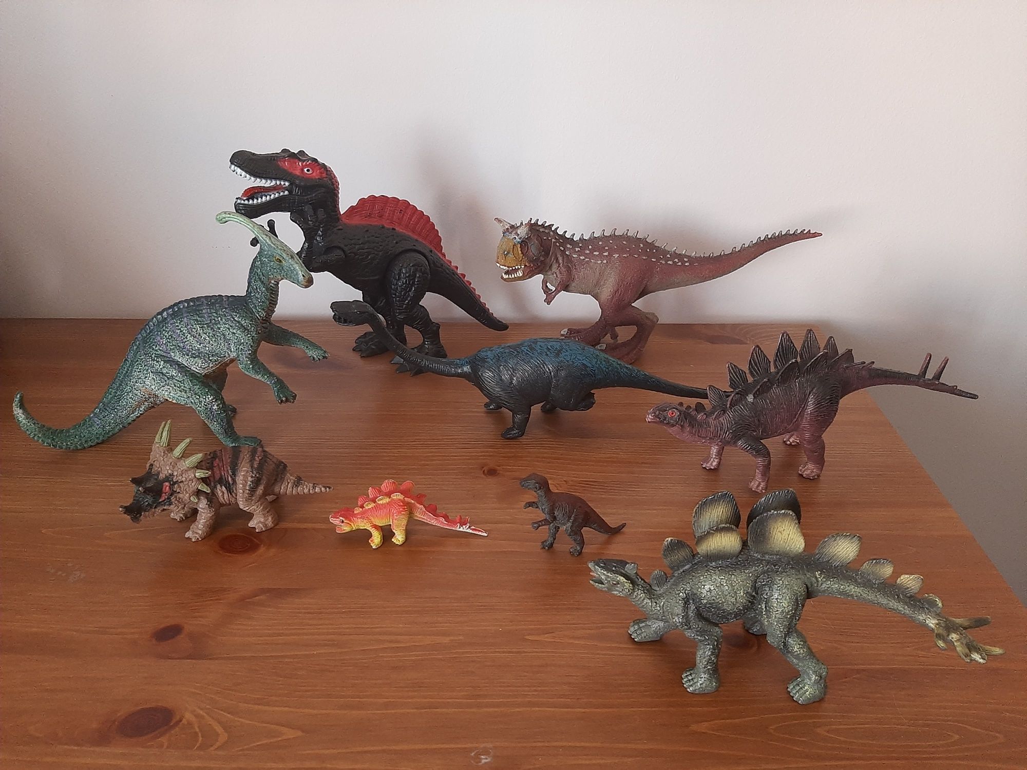 Bloco vintage Madonna  James Dean Figuras Schleich dinausauros  T rex