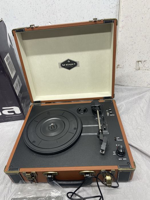 Проигрыватель виниловых пластинок Auna Jerry Lee (Германия)