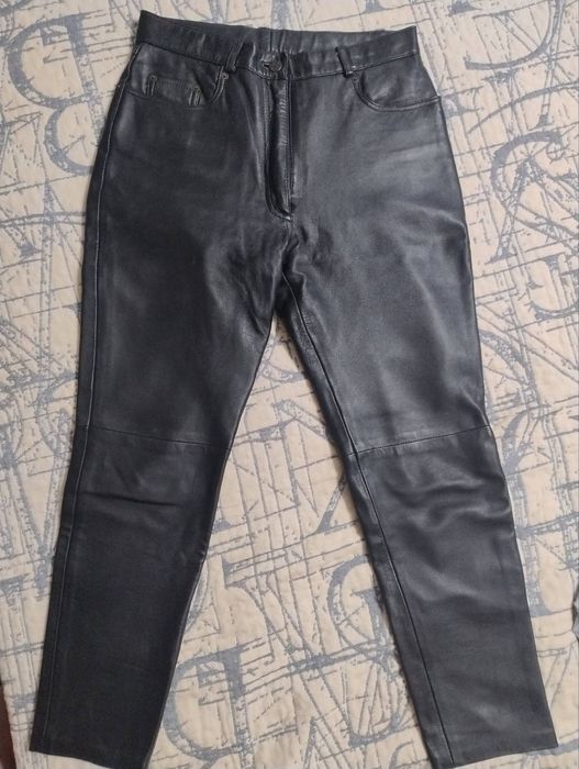 Жіночі штани МОМ з натуральної шкіри. В ідеальному стані