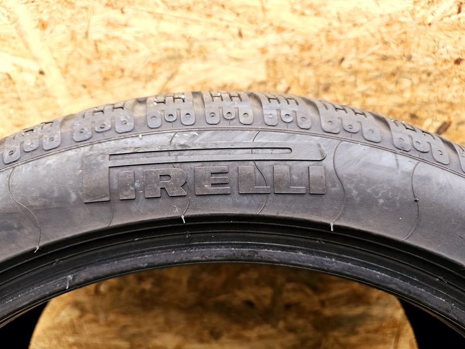 BDB Stan!!  6,3mm. 225/45 r18 Pirelli Sottozero 3. RUNFLAT. 0416