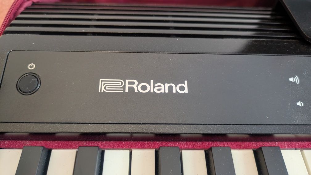 Roland Piano Go 61 portable keyboard
