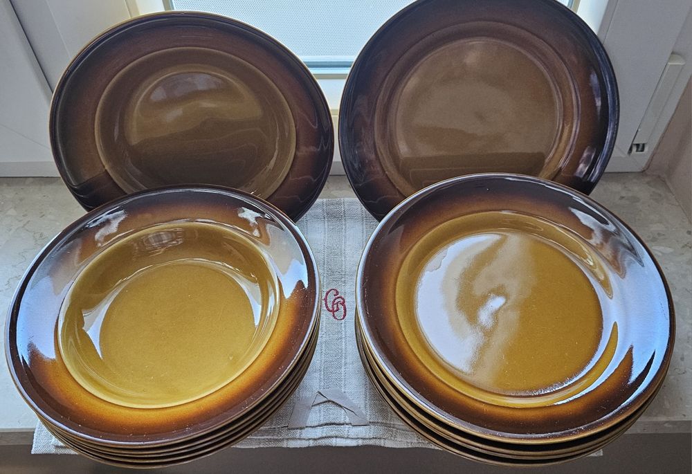 Komplet talerzy Tułowice brązowe 12 szt