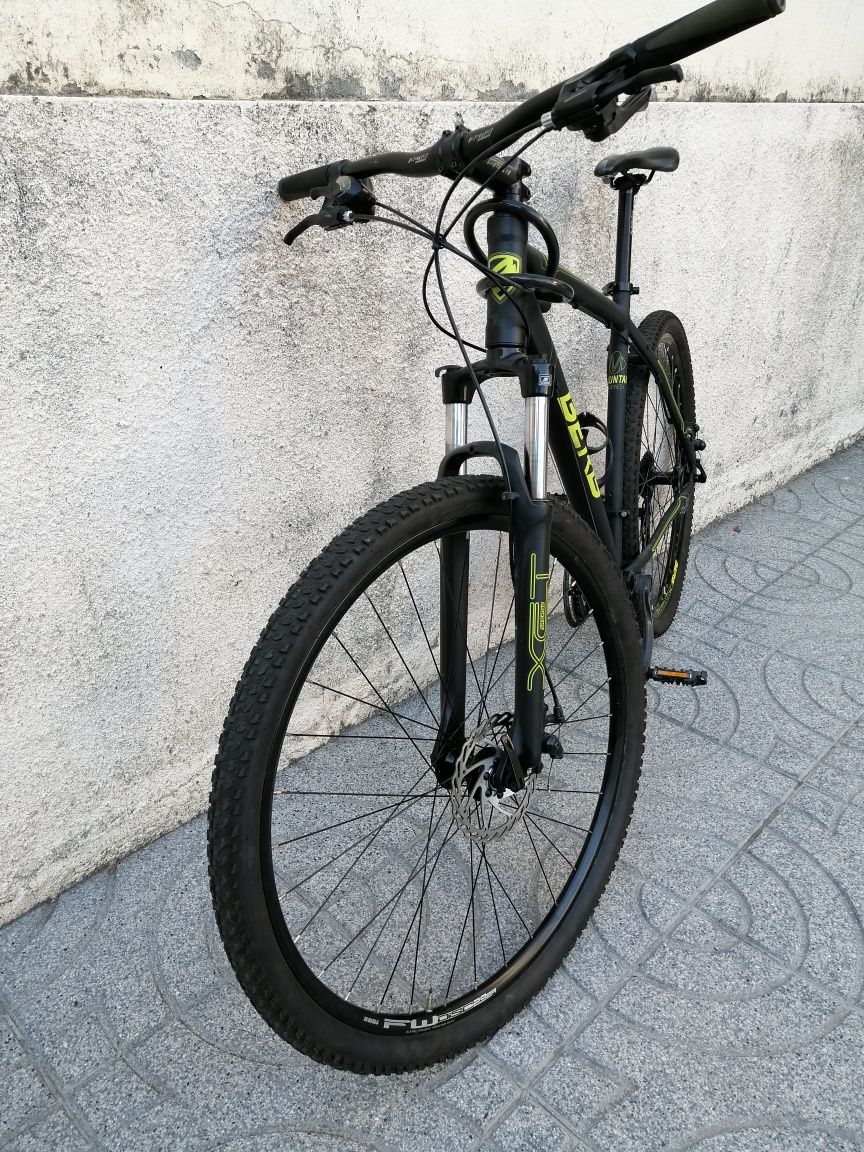Bicicleta  BERG.