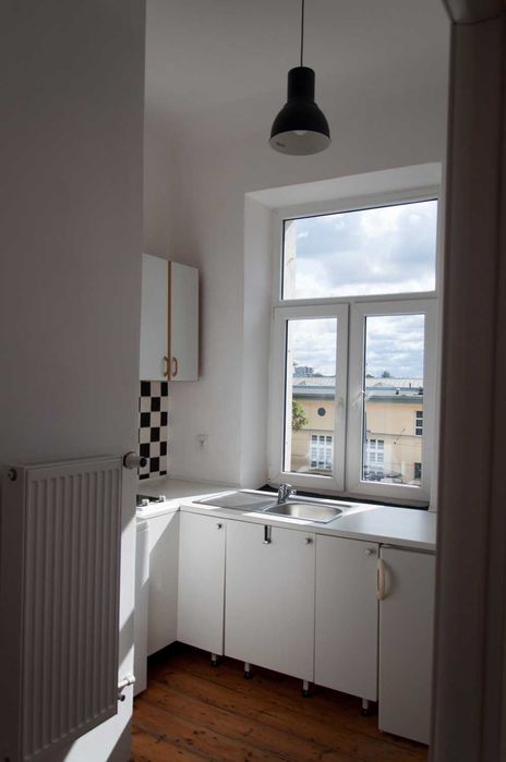 Kawalerka 18m2 1930zł + prąd