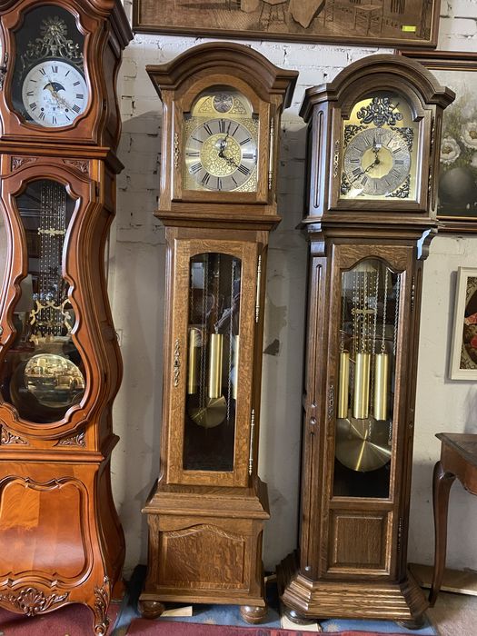 Stylowa dębowa skrzynia po zegarze