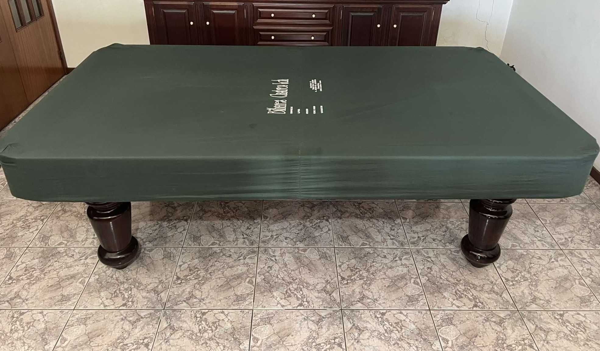 Bilhar / Mesa de Snooker (com tampo) (excelente estado)