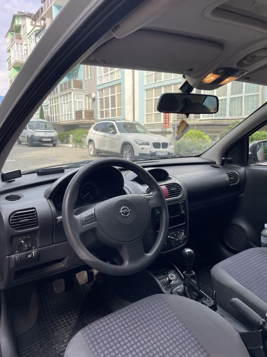 Opel Corsa C 2002 рік