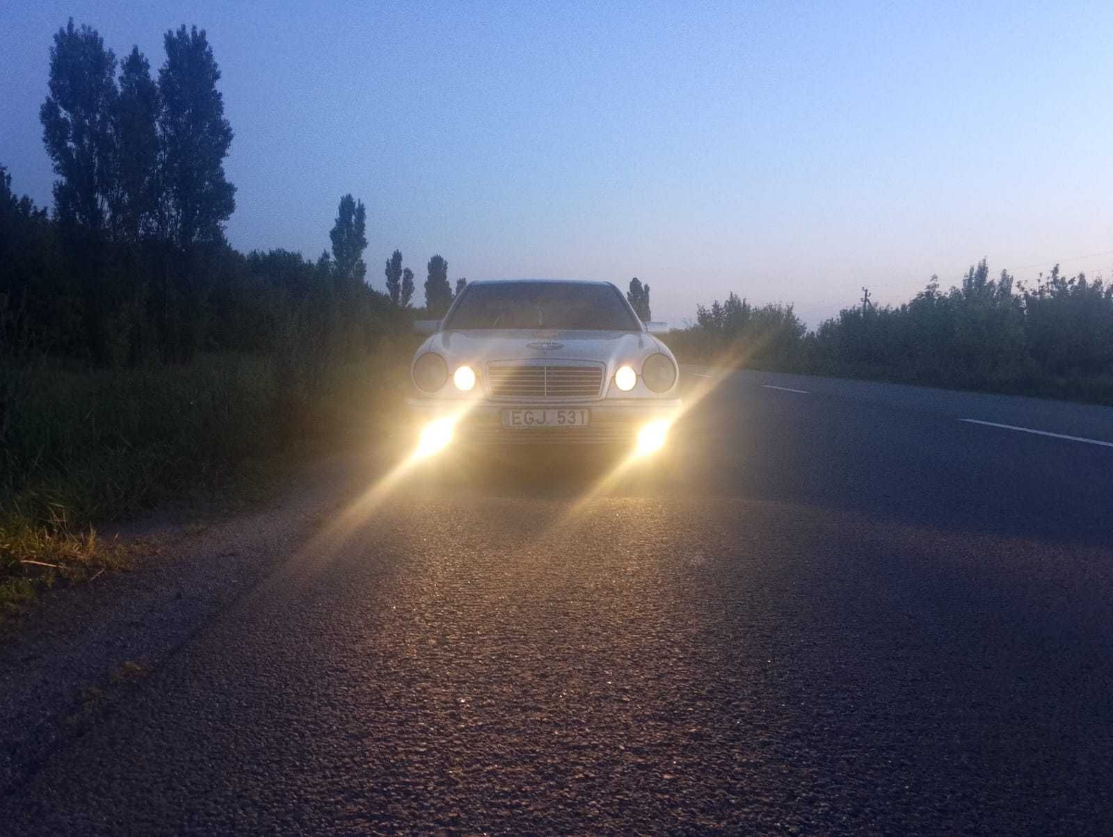 Mercedes Benz W210 E220