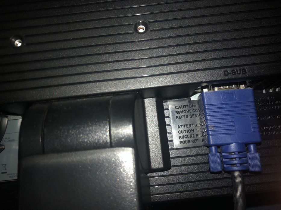 Monitor LG para PC 18’’ em excelente estado