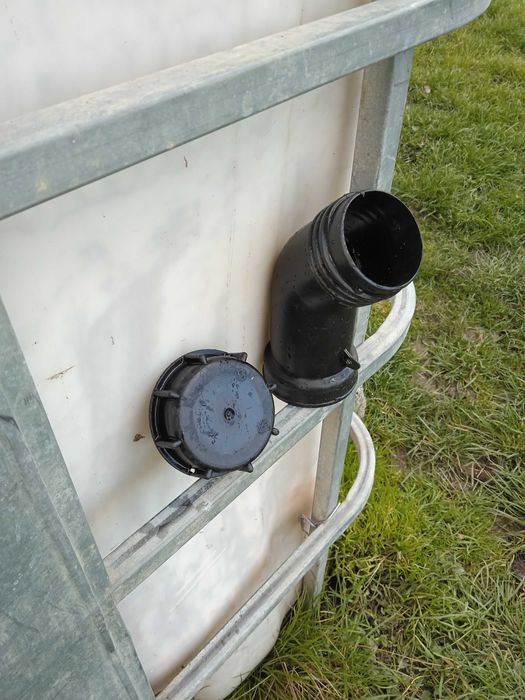 Кран для єврокуба