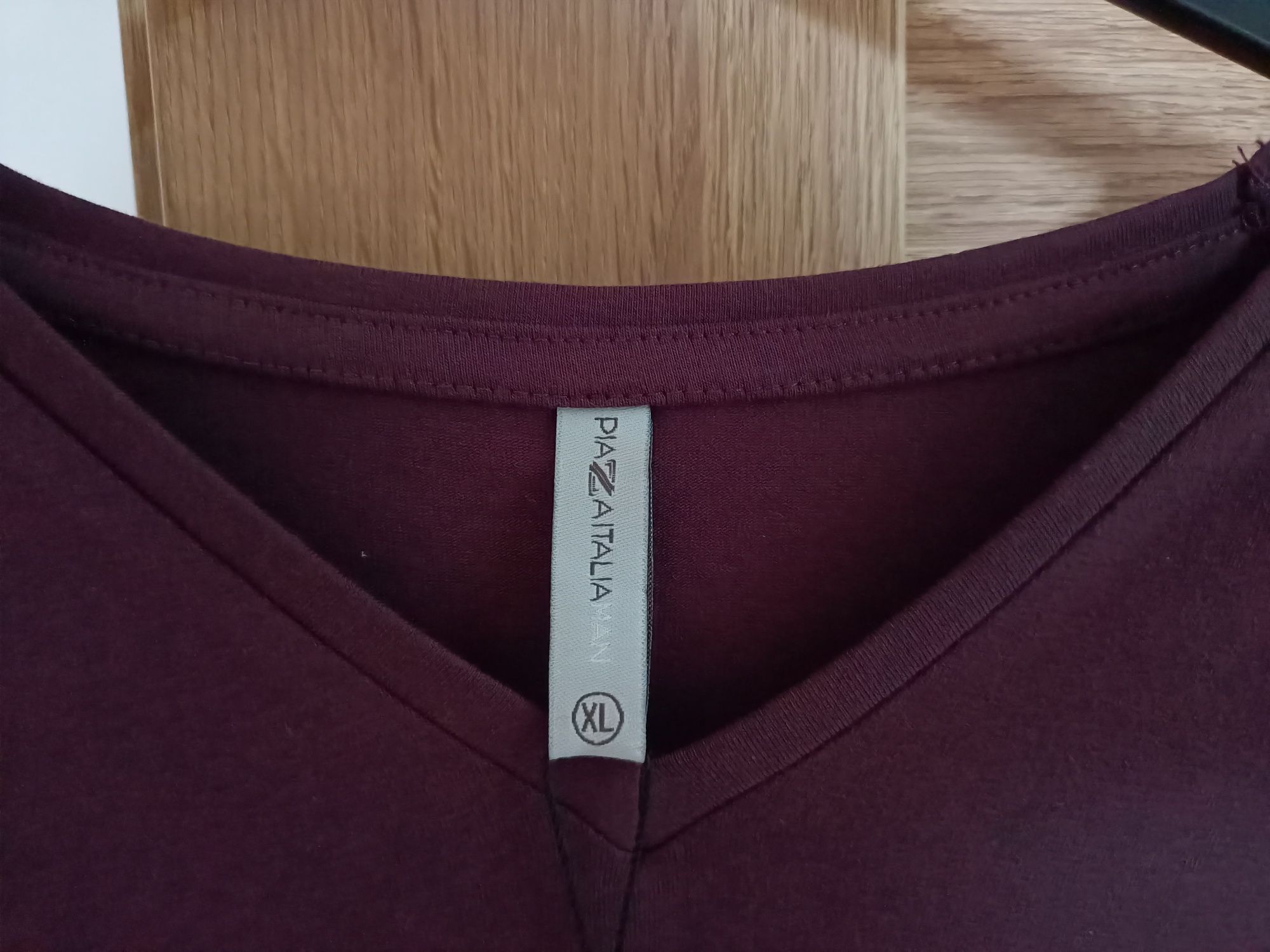 T-shirt męski z PiazzaItalia r.XL
