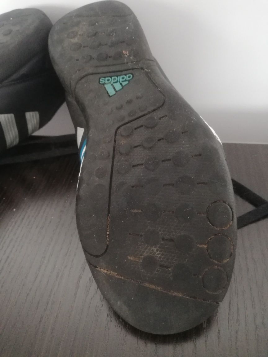 Buty chłopięce sportowe Adidas rozmiar 36