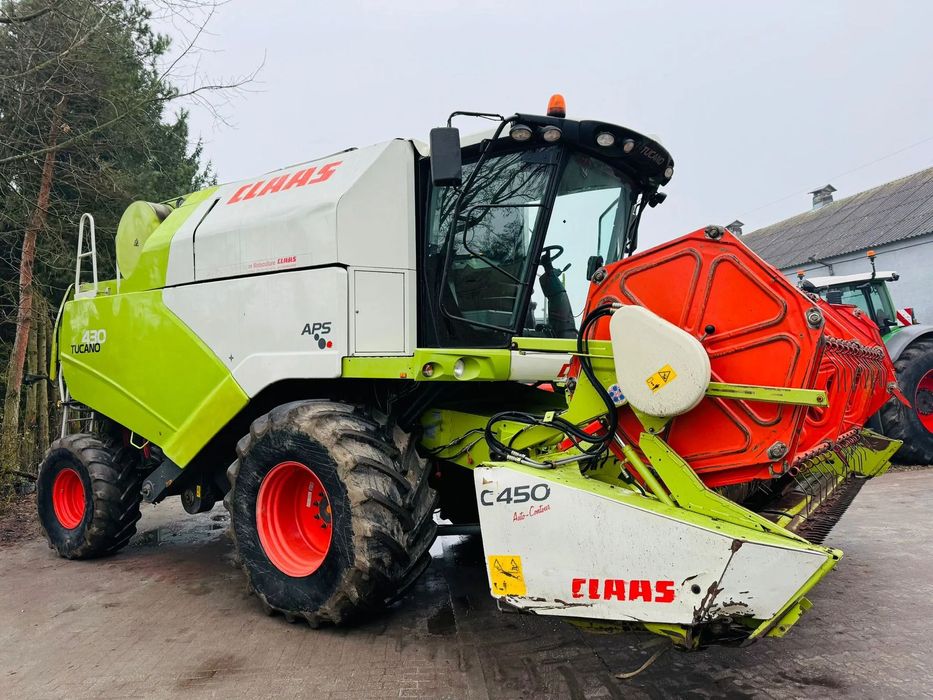 Claas TUCANO 430 APS  Claas Tucano 430 APS, NAPĘD 4x4! 2009 Rok! składany heder 4,5 metra