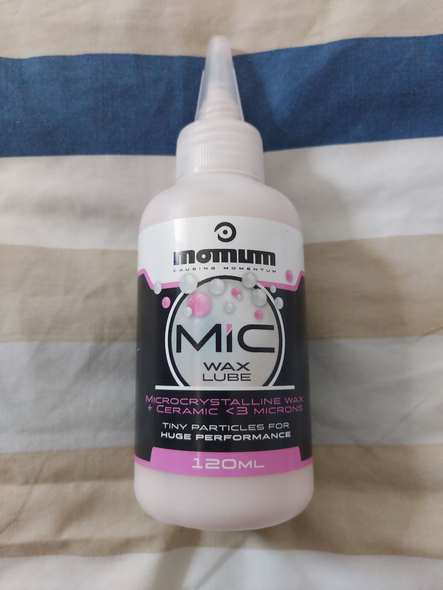 Ceramiczny smar wosk do łańcucha rowerowego Momum Mic Wax Lube 120ml