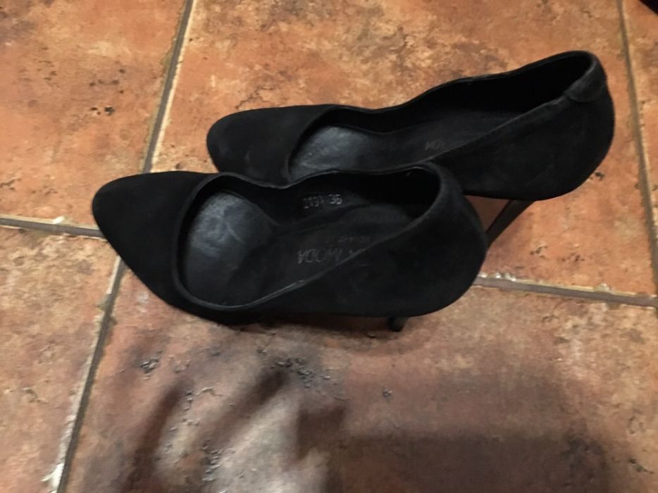 Szpilki zamszowe Prima Moda