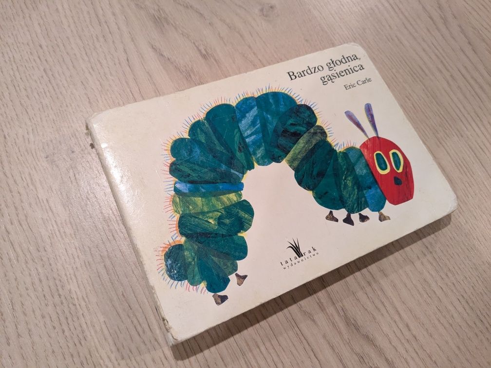 Bardzo głodna gąsienica