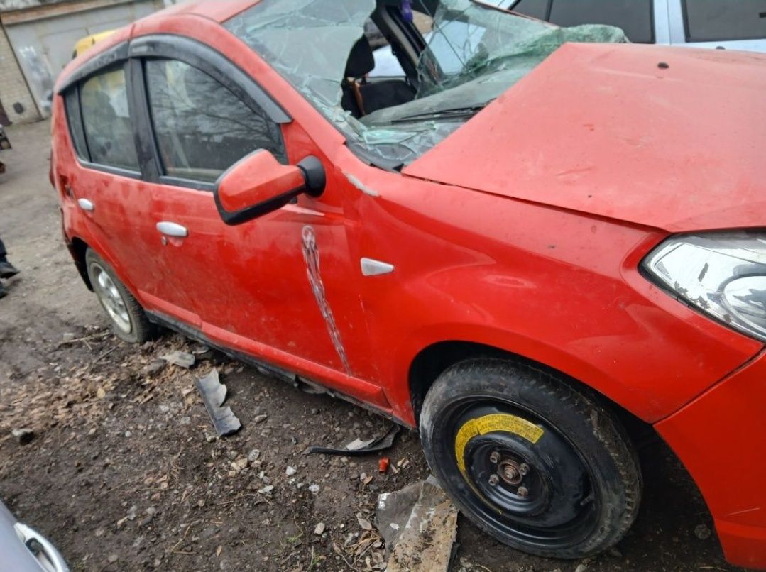 Продам Двигатель 1.6 K7M Dacia Sandero Logan Логан Сандеро
