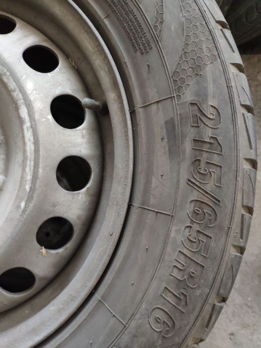 продам диски и шины летние на мерседес вито 639 vito 639 R16 5 112