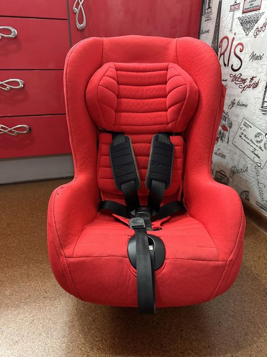 Автокрісло Chicco X-Pace (9міс-4роки)